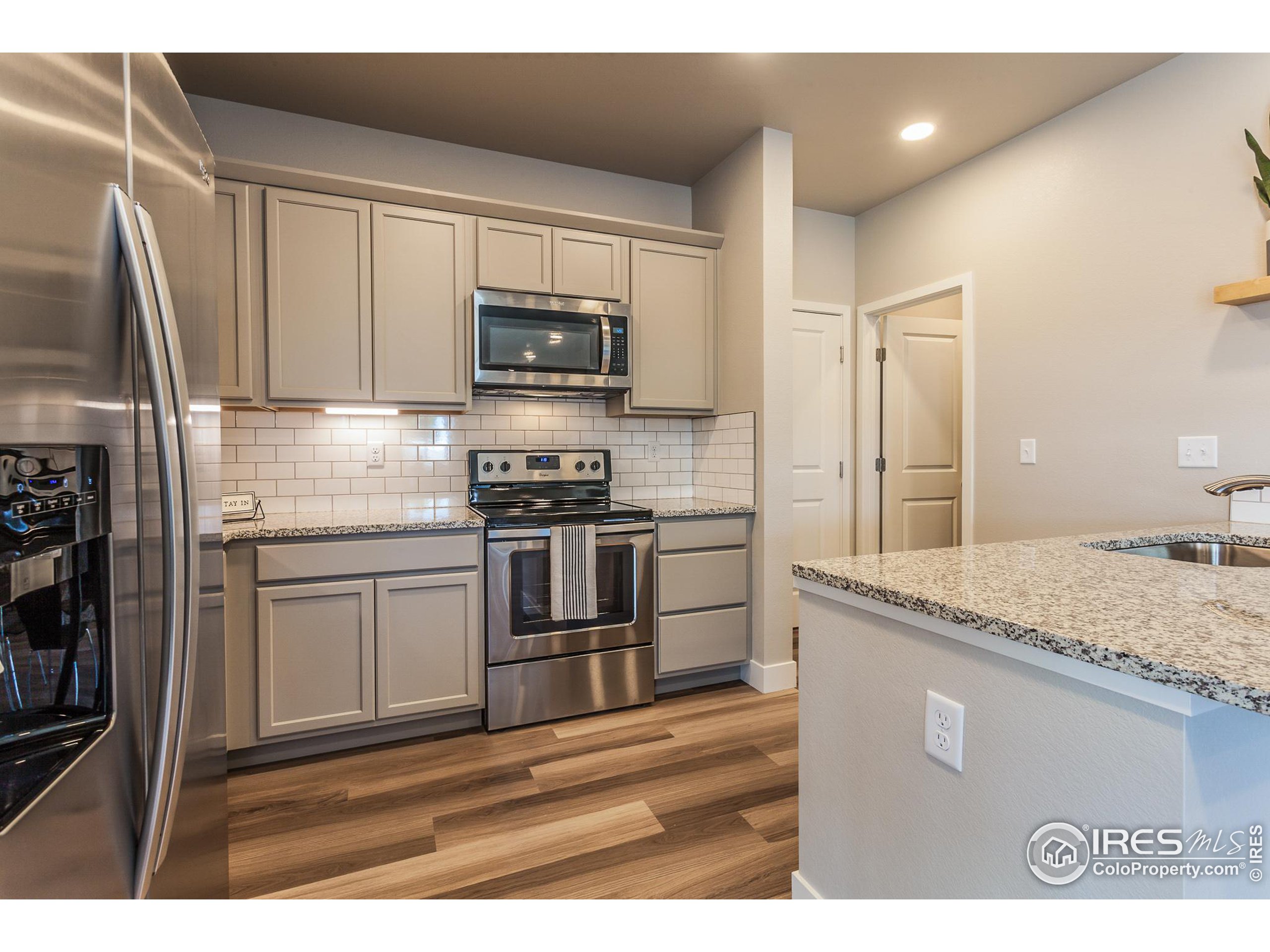 6827 4th St Road Greeley, CO 80634 - Photo 8 of 32 Gallery Image 8