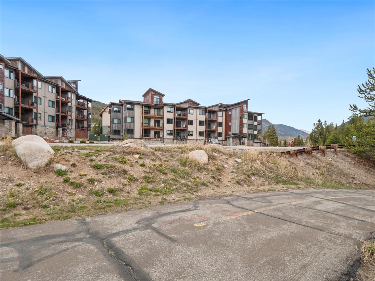 125 West Keystone Road, Unit 303 Keystone, CO 80435 - Photo 23 of 26