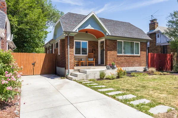 $699,000 | 175 East Coatsville Avenue, Salt Lake City, UT 84115