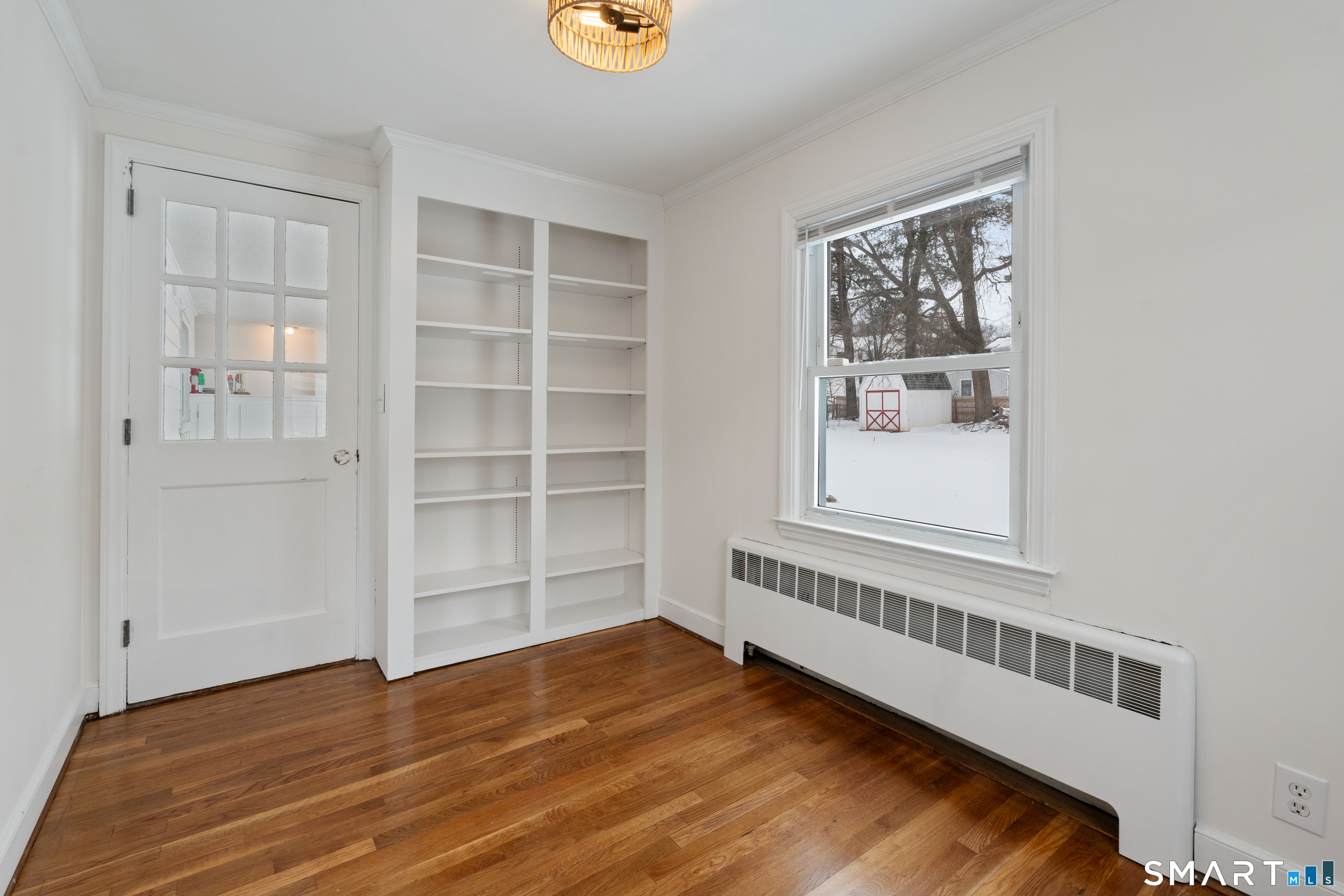 56 Craigmoor Road West Hartford, CT 06107 - Photo 11 of 24