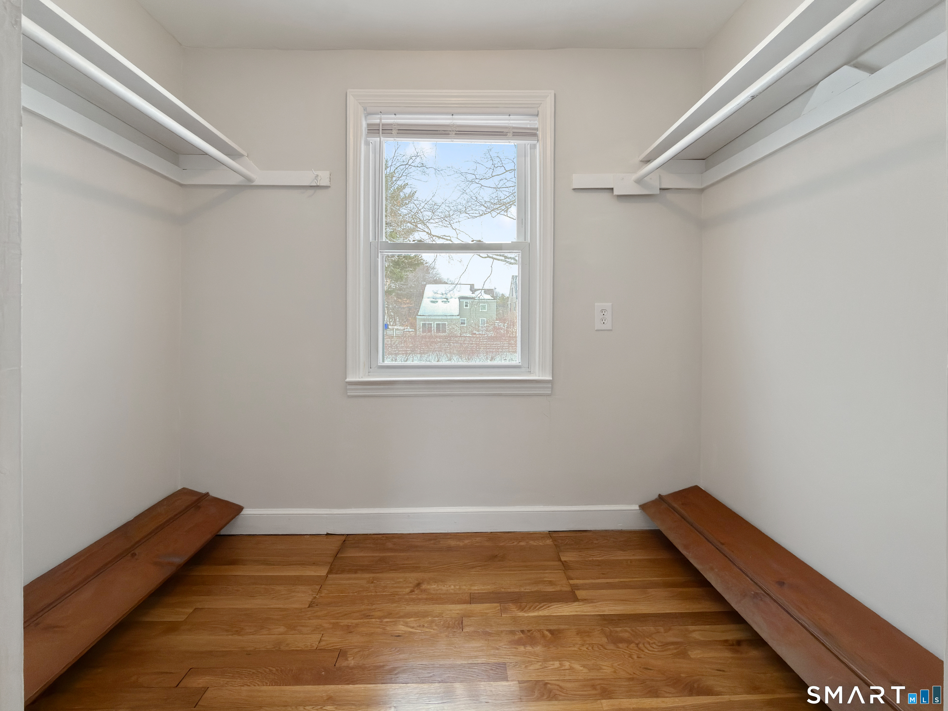 56 Craigmoor Road West Hartford, CT 06107 - Photo 16 of 24