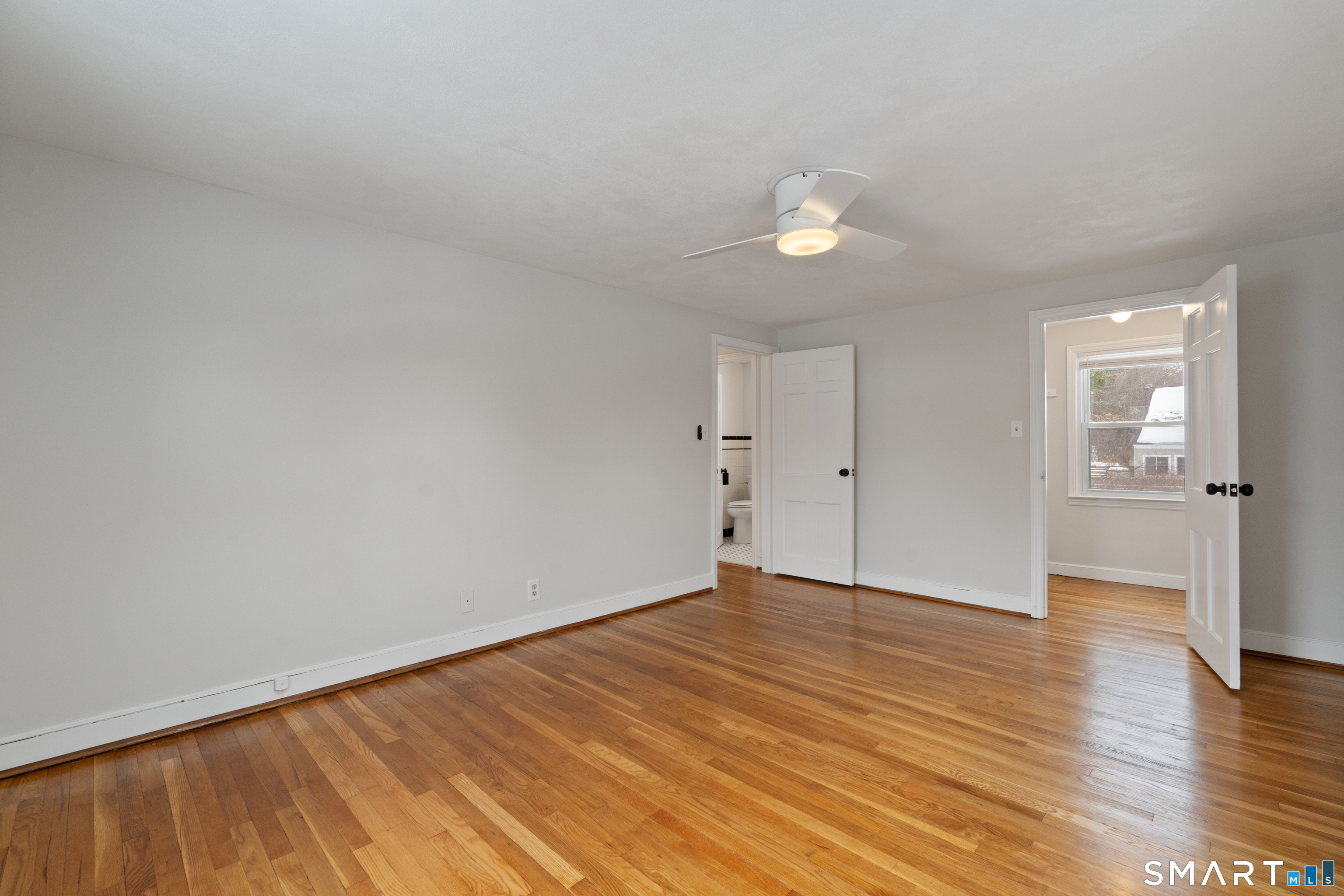 56 Craigmoor Road West Hartford, CT 06107 - Photo 17 of 24