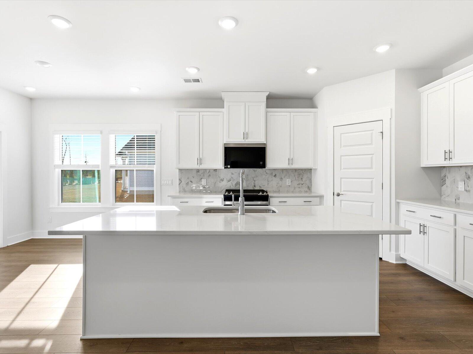 349 Calm Water Way Summerville, SC 29486 - Photo 15 of 67 25-24