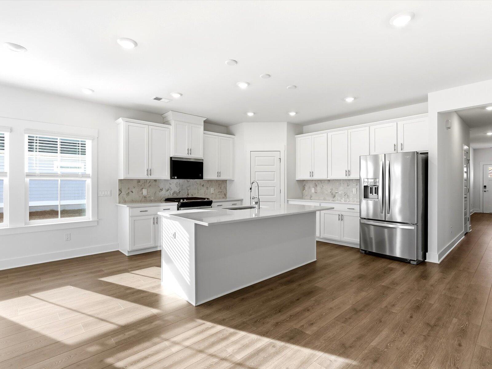 349 Calm Water Way Summerville, SC 29486 - Photo 16 of 67 26-25