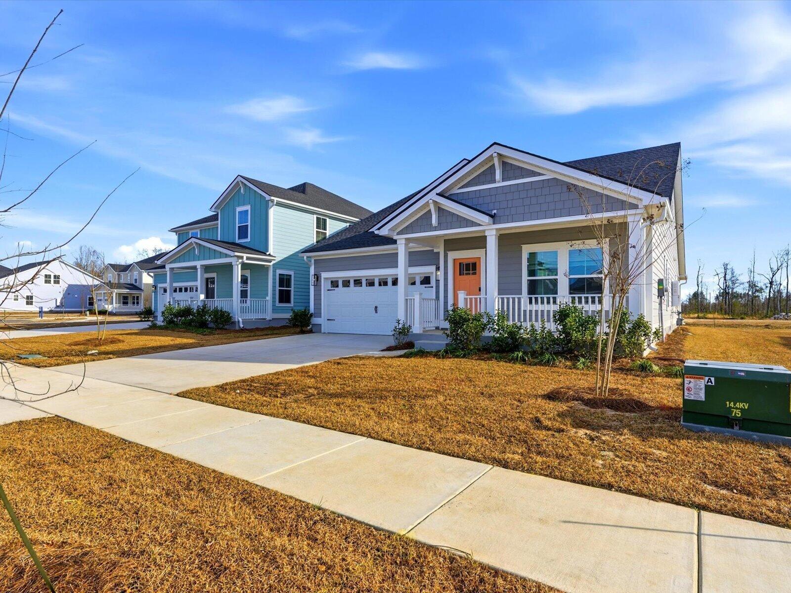 349 Calm Water Way Summerville, SC 29486 - Photo 4 of 67 05-4