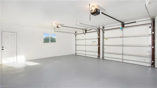 $2,395 | 3148 Apache Street, Fort Myers, FL 33916