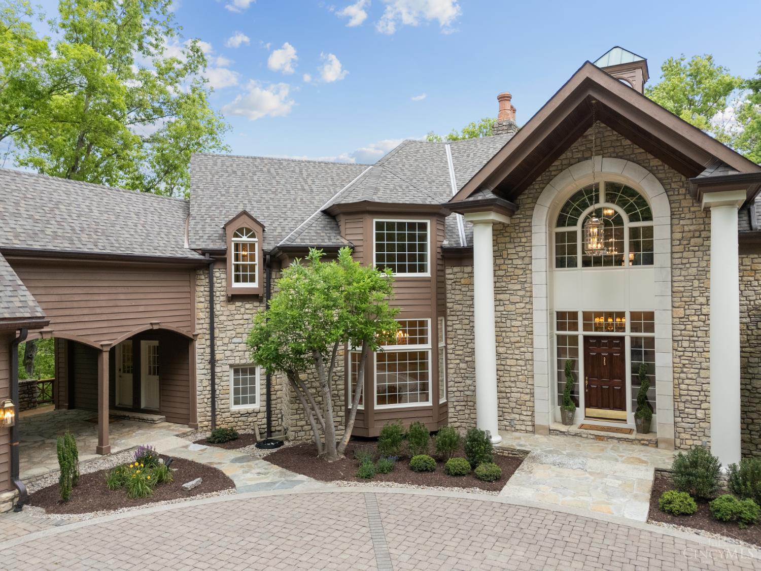 8690 Hopewell Road Cincinnati, OH 45242 - Photo 4 of 79
