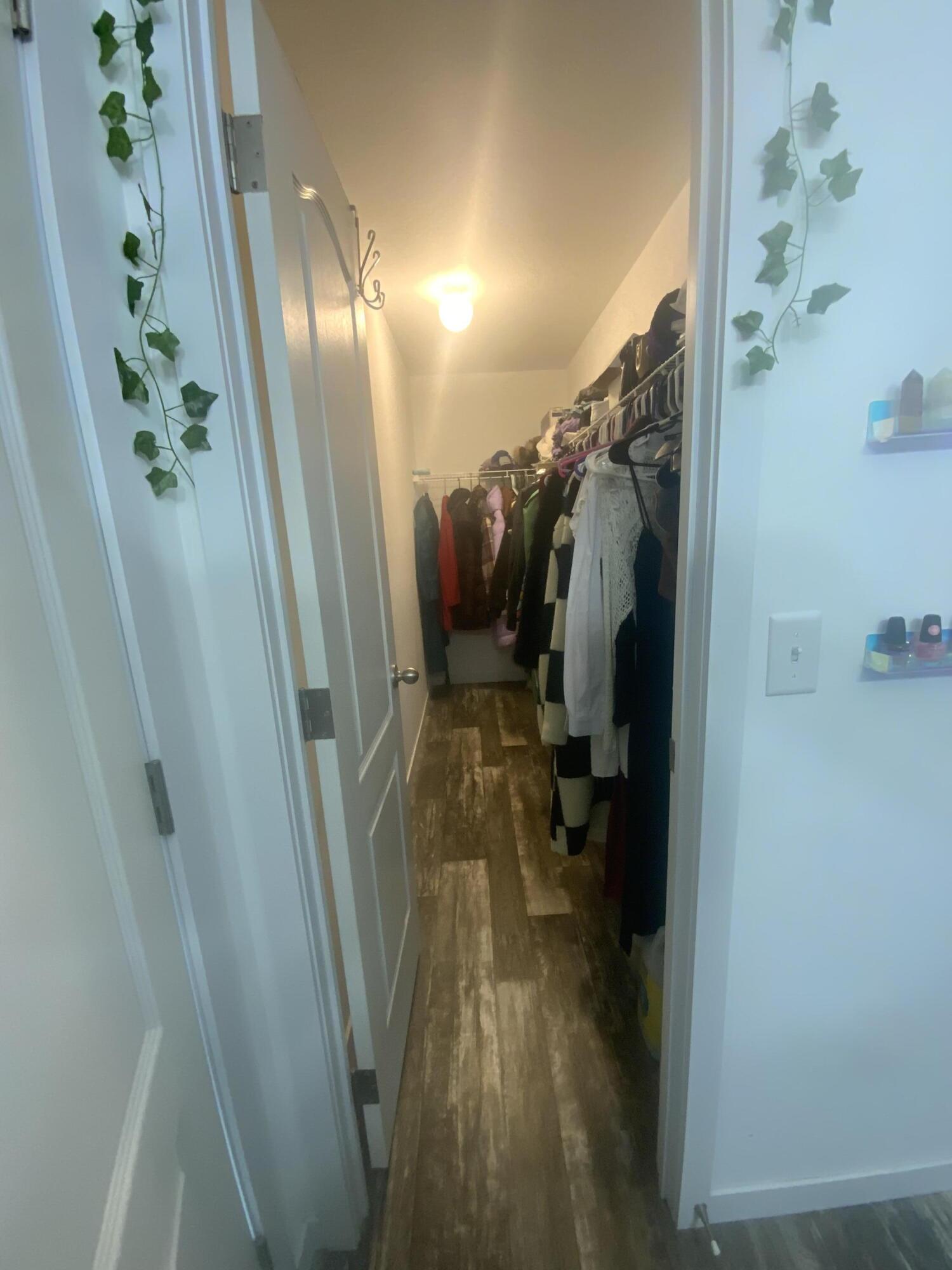 3884 Shoreham Drive Jackson, MI 49201 - Photo 11 of 18 IMG_1173