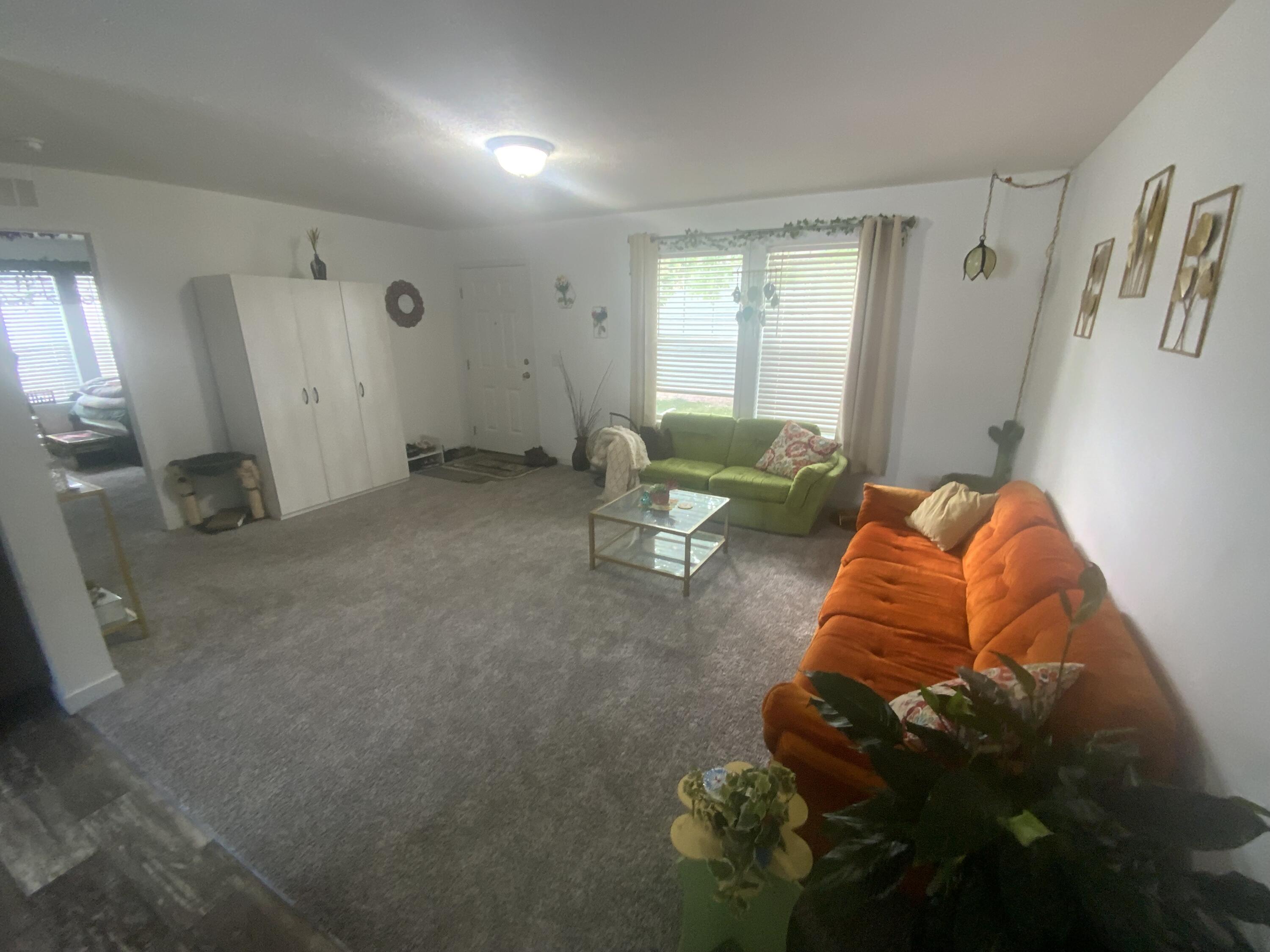 3884 Shoreham Drive Jackson, MI 49201 - Photo 15 of 18 IMG_1183