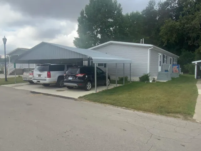 $120,000 | 3884 Shoreham Drive, Jackson, MI 49201