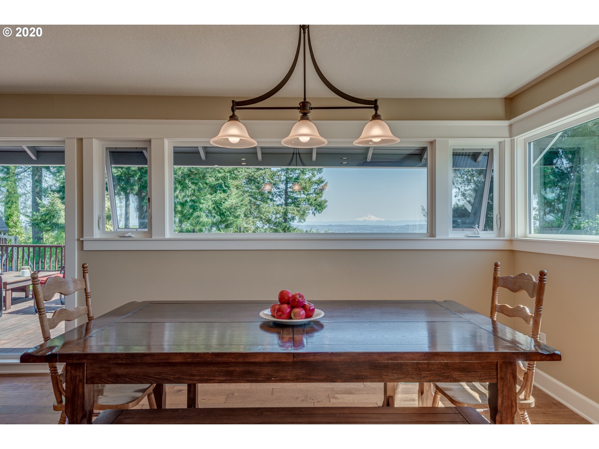 21540 Southwest Aebischer Road Sherwood, OR 97140 - Photo 12 of 32 Dining Area