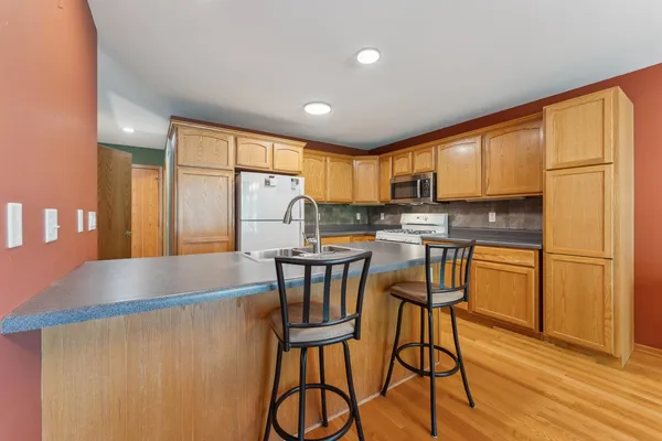 $449,000 | 5911 East Open Meadow, McFarland, WI 53558