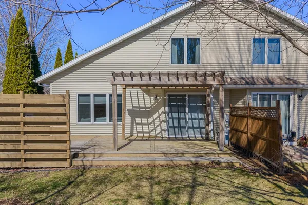 $449,000 | 5911 East Open Meadow, McFarland, WI 53558