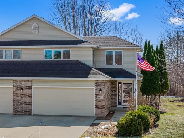 $449,000 | 5911 East Open Meadow, McFarland, WI 53558