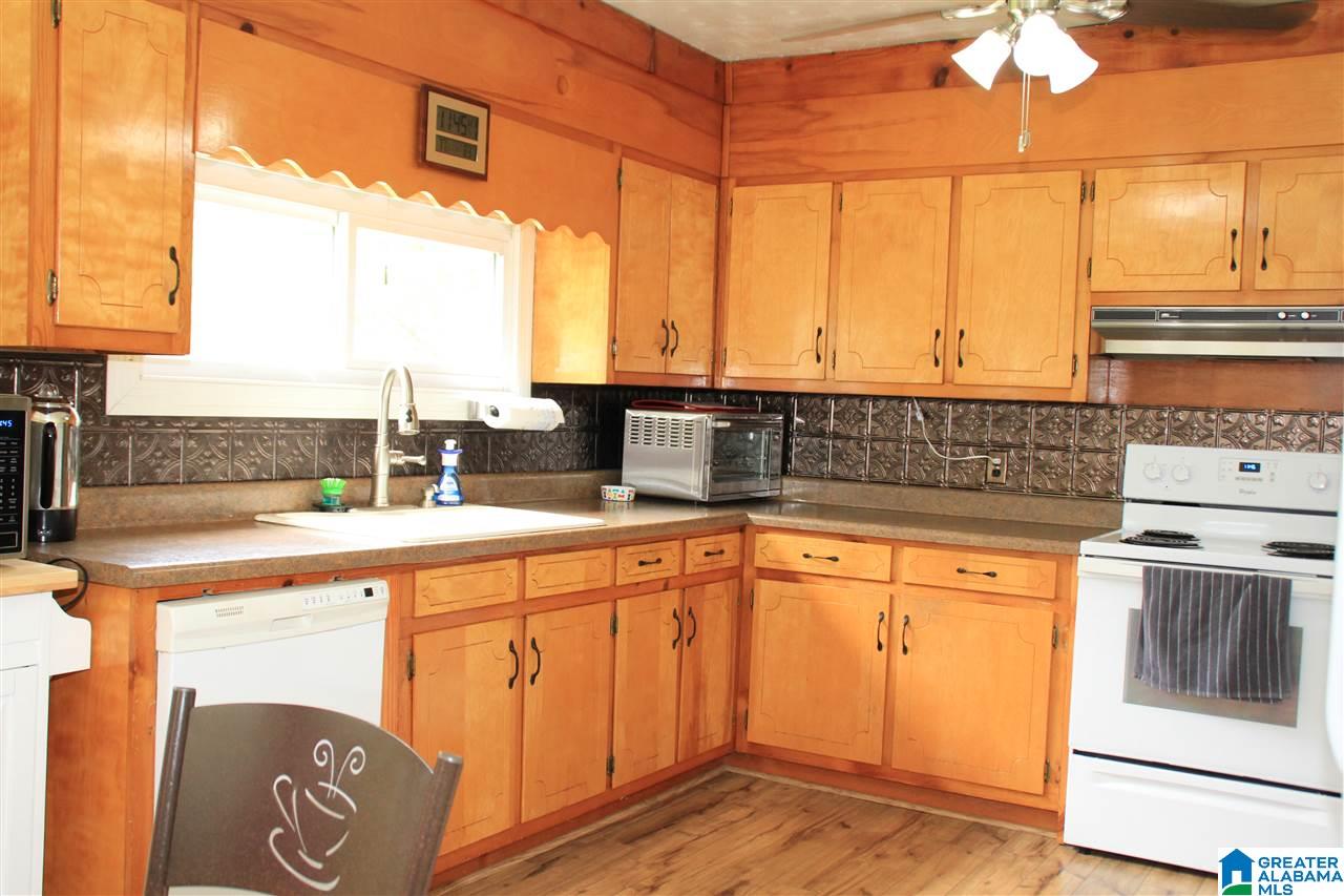 75 Jennifer Street Talladega, AL 35160 - Photo 11 of 28