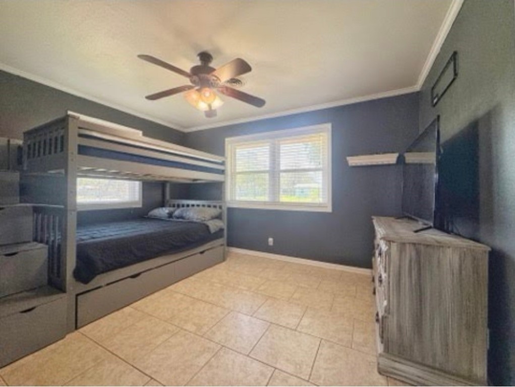 509 Light Street Anahuac, TX 77514 - Photo 13 of 19