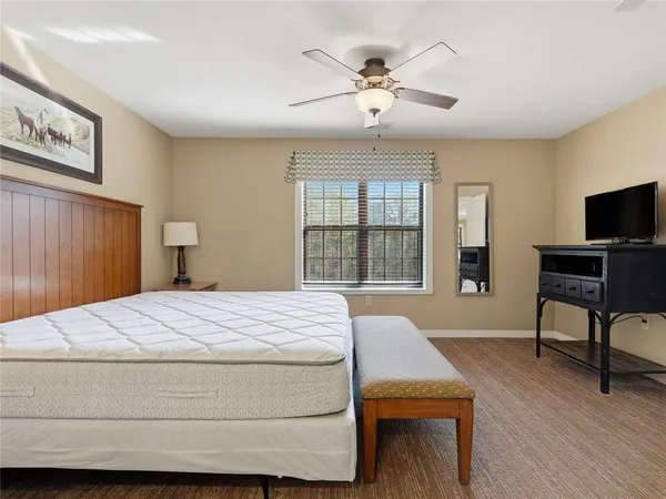 $1,395 | 150 Apple Seed Court, Unit 5, Clarkesville, GA 30523
