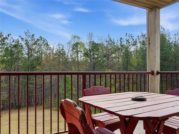 $1,395 | 150 Apple Seed Court, Unit 5, Clarkesville, GA 30523