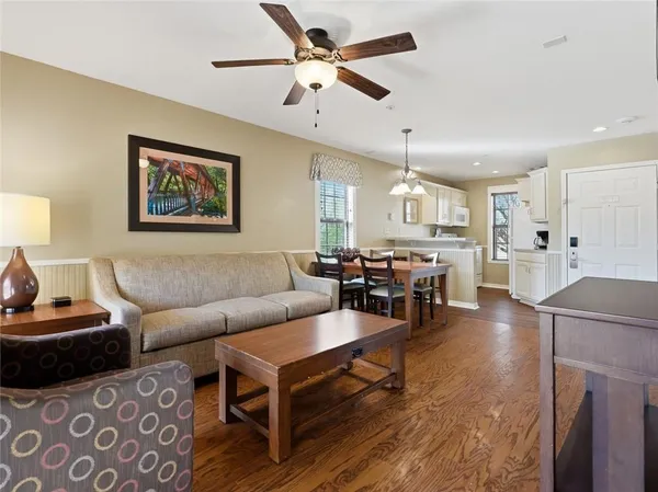 $1,395 | 150 Apple Seed Court, Unit 5, Clarkesville, GA 30523