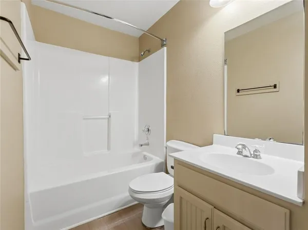 $1,395 | 150 Apple Seed Court, Unit 5, Clarkesville, GA 30523