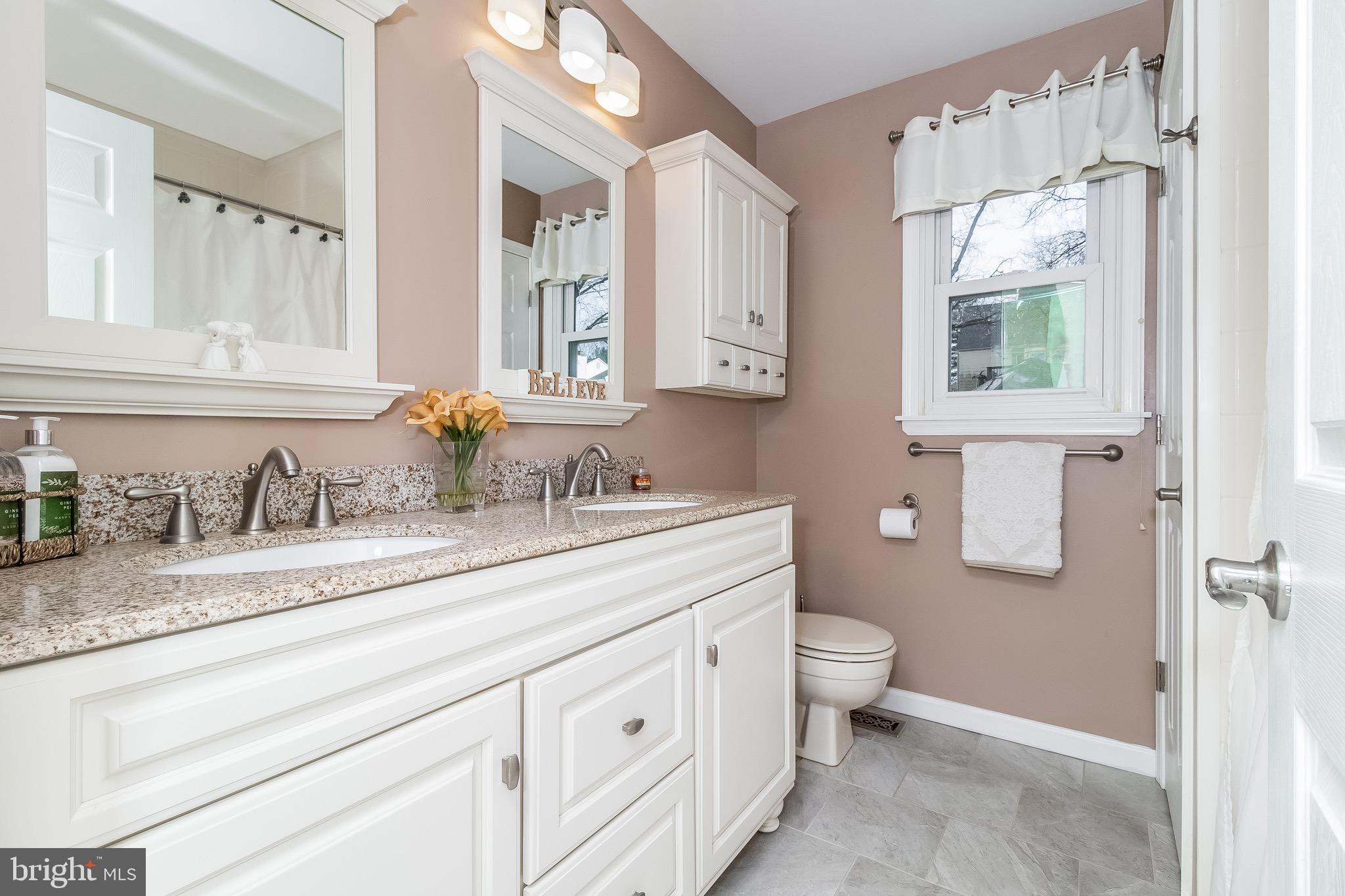 80 Edinburgh Road Blackwood, NJ 08012 - Photo 26 of 31 Main Bathroom (updated)