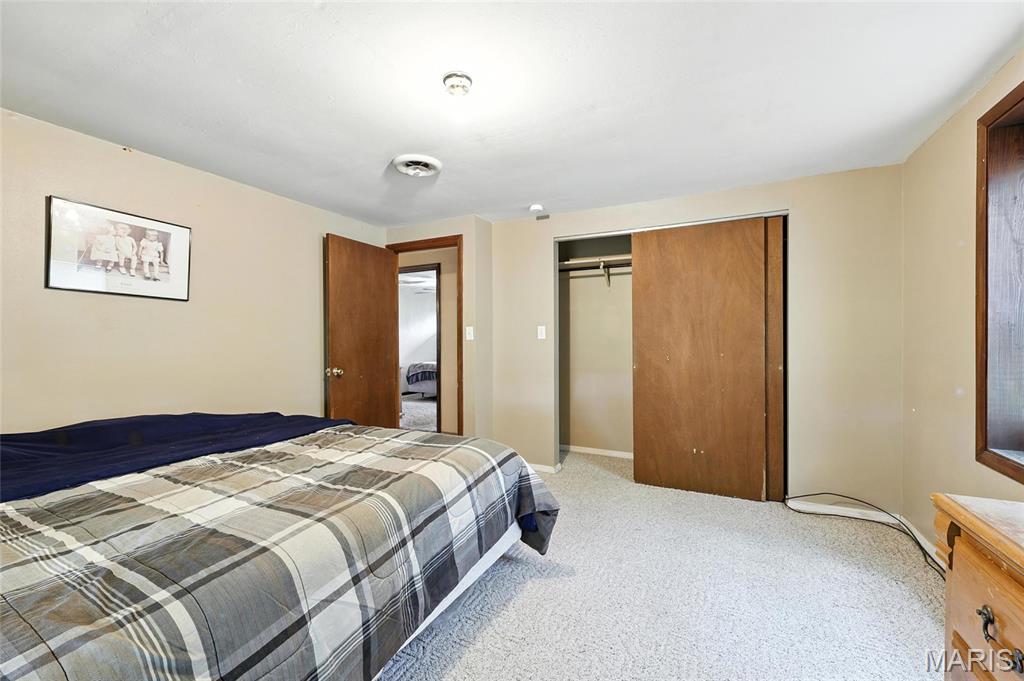 10443 Airport Road Mineral Point, MO 63660 - Photo 21 of 47