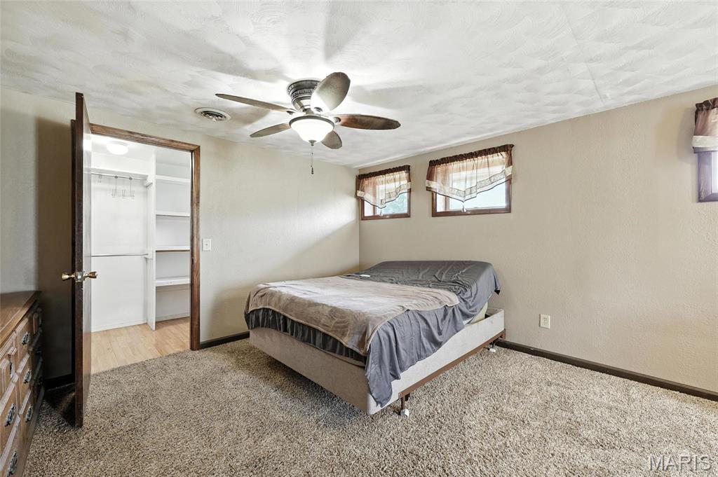 10443 Airport Road Mineral Point, MO 63660 - Photo 23 of 47