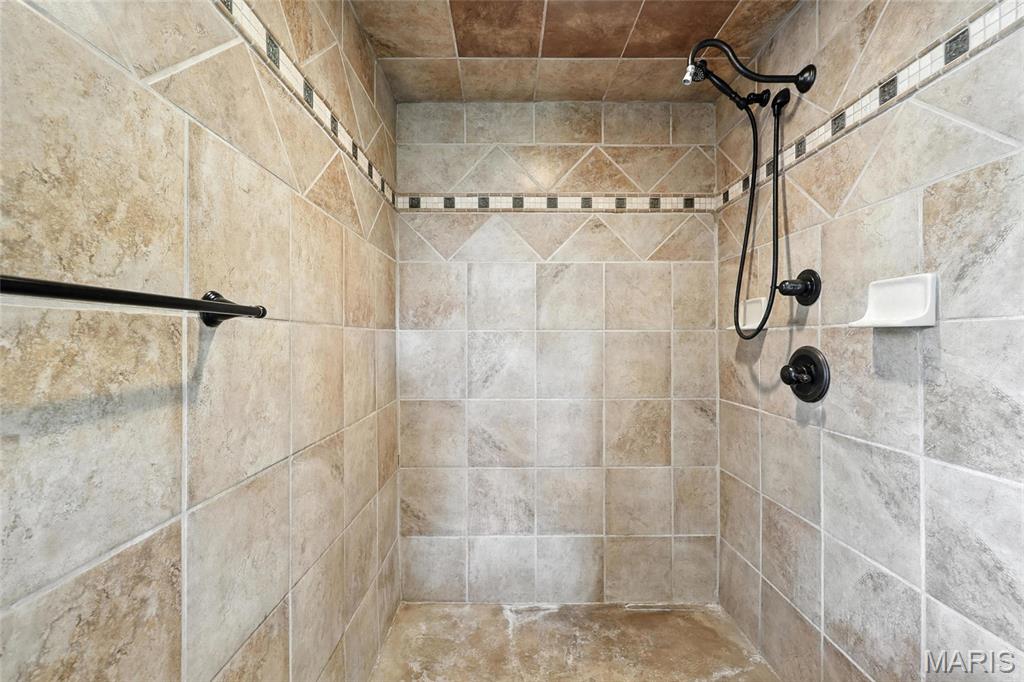 10443 Airport Road Mineral Point, MO 63660 - Photo 28 of 47