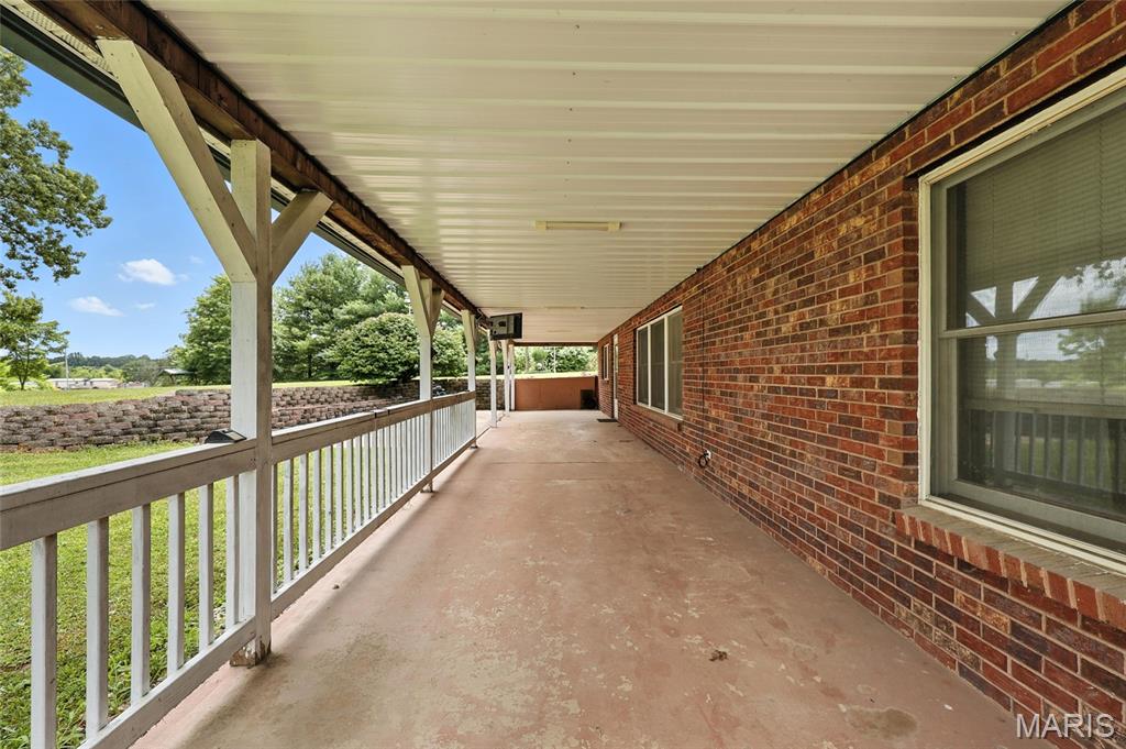 10443 Airport Road Mineral Point, MO 63660 - Photo 4 of 47