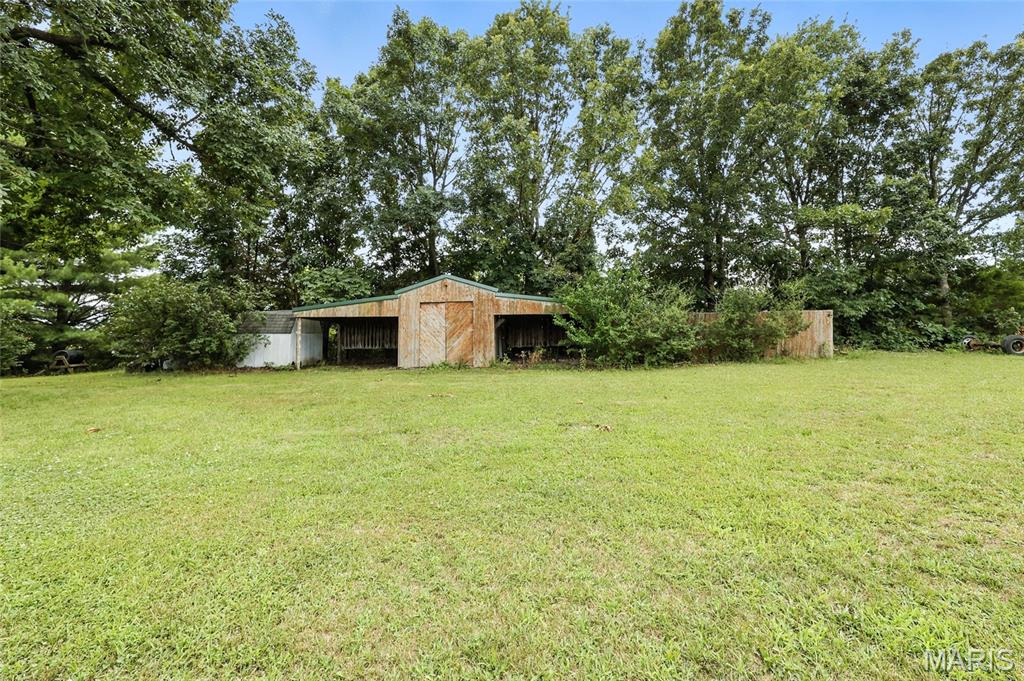 10443 Airport Road Mineral Point, MO 63660 - Photo 42 of 47