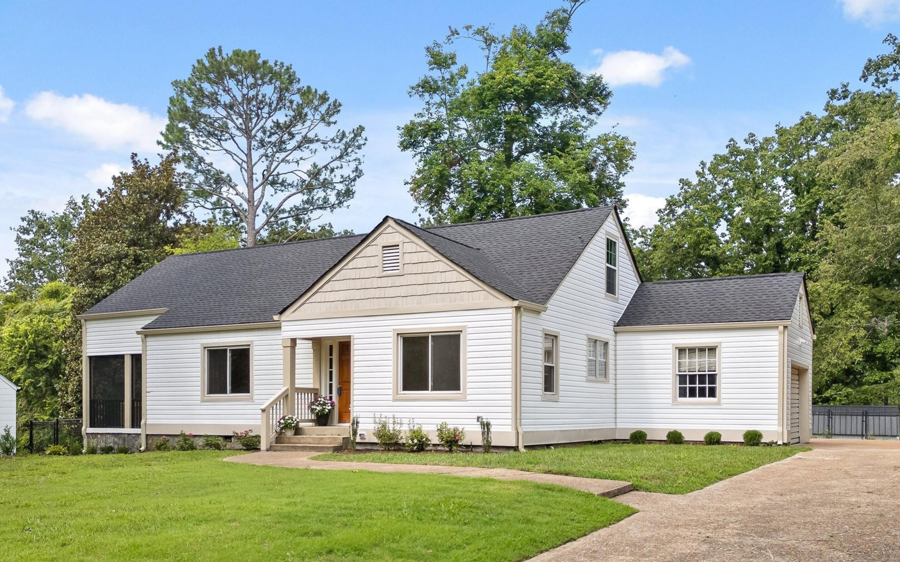2821 Ozark Rd