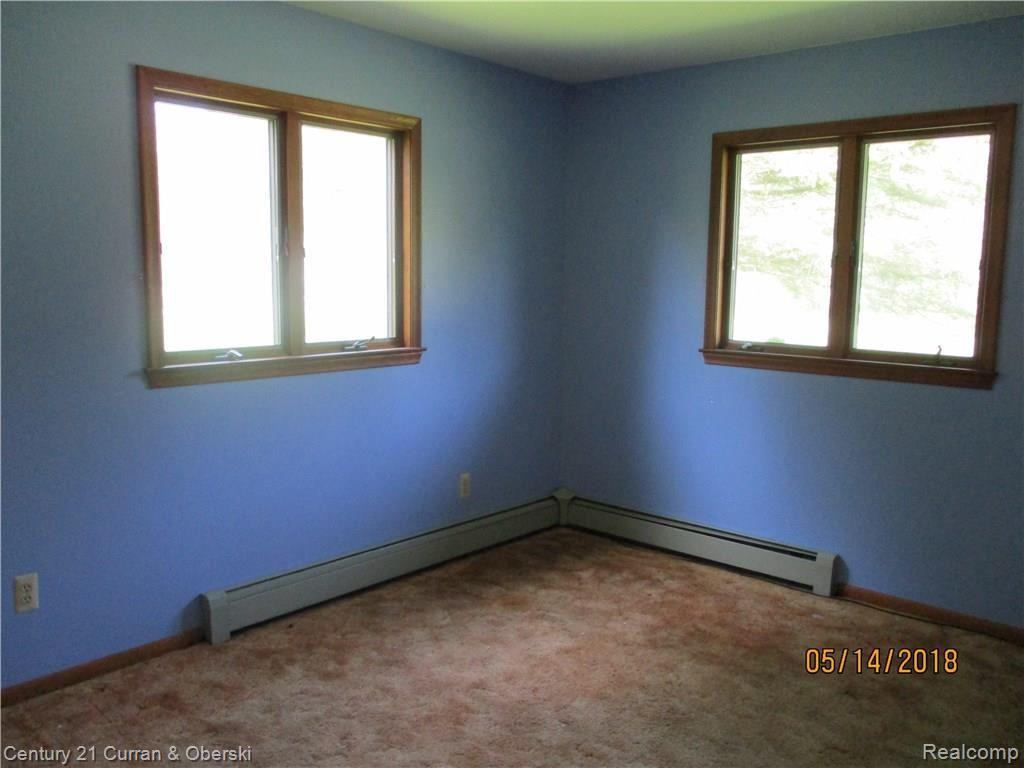 18480 Merriman Road Romulus, MI 48174 - Photo 19 of 30 BEDROOM