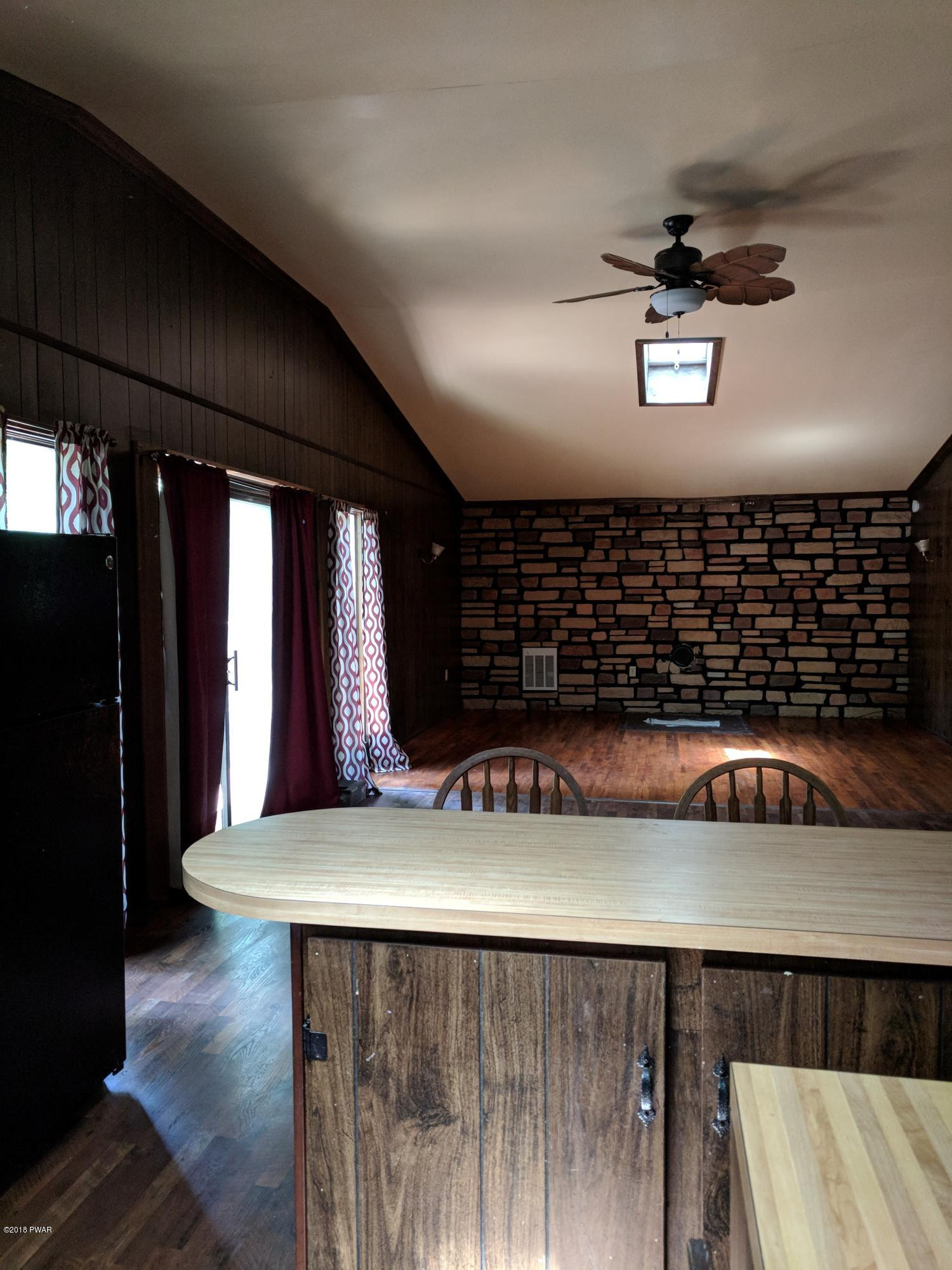 133 Hound Road Dingmans Ferry, PA 18328 - Photo 9 of 24