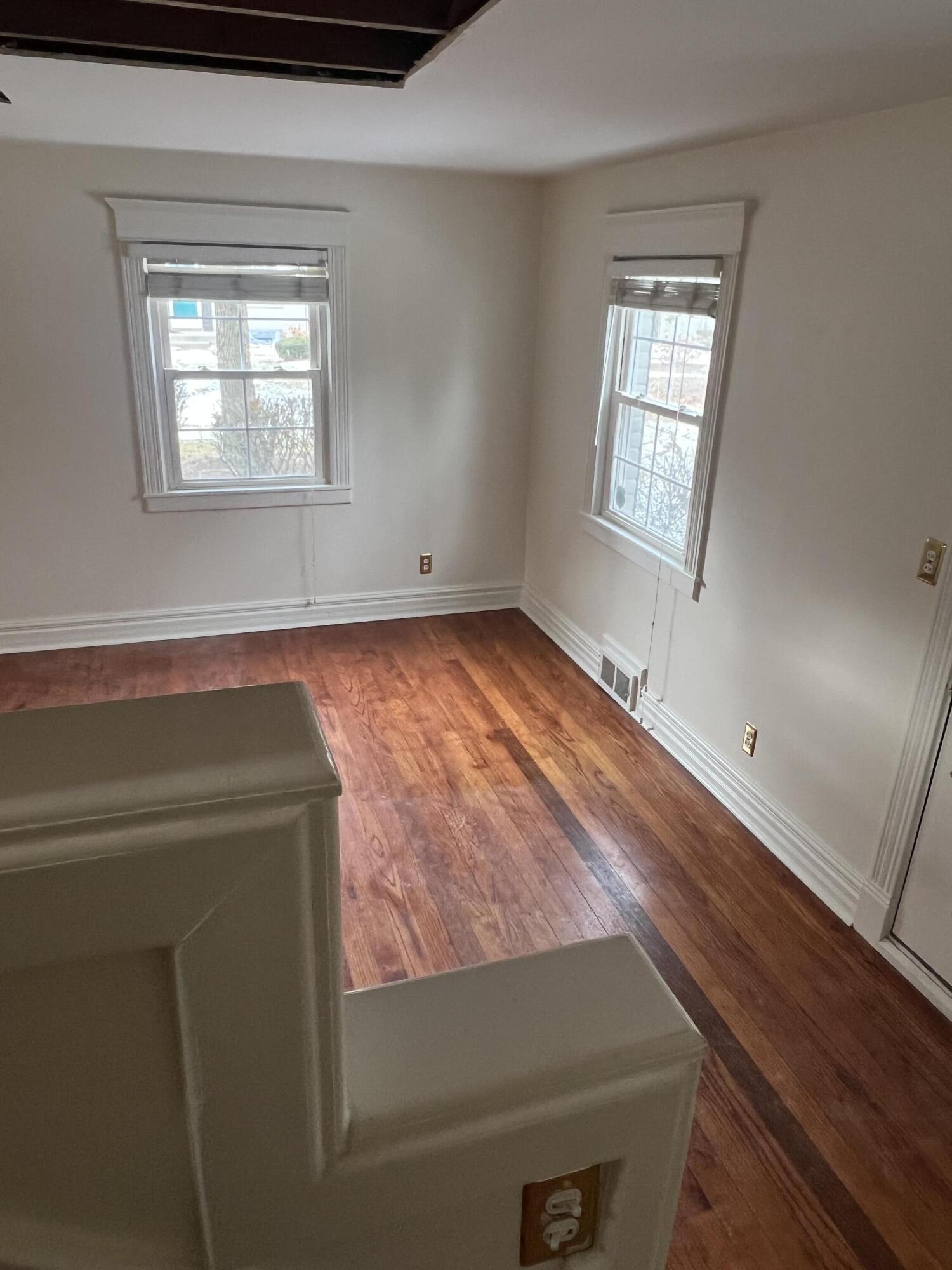 1684 Graefield Road, Unit 60 Birmingham, MI 48009 - Photo 8 of 20 IMG_1410