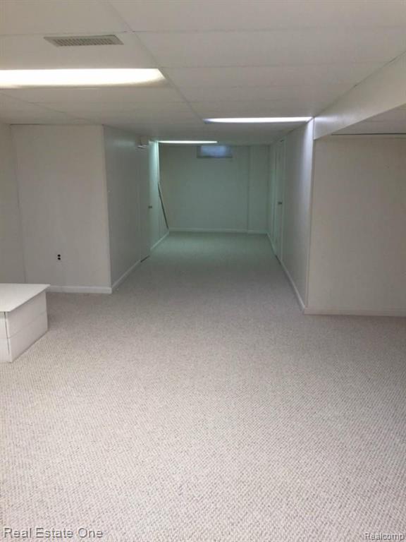 28029 West Nine Mile Road Farmington Hills, MI 48336 - Photo 16 of 36