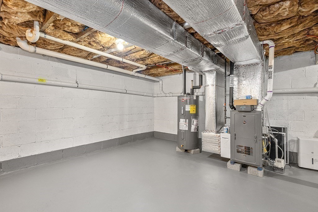 59 Racicot Avenue Webster, MA 01570 - Photo 34 of 40 Gallery Image 34