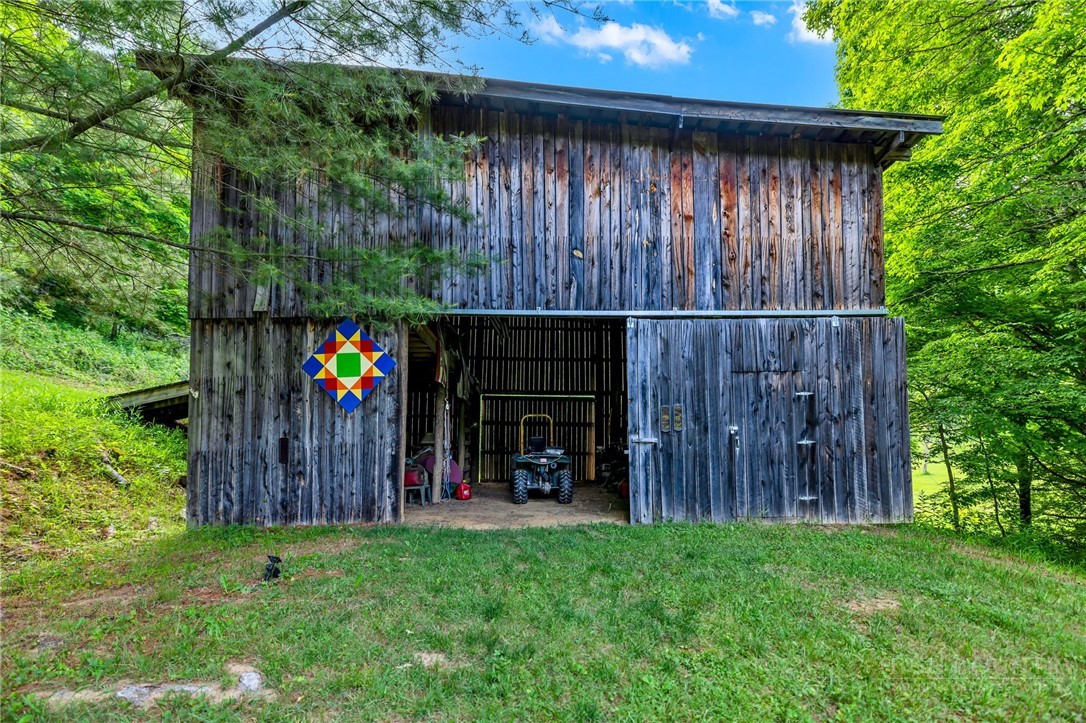 1351 Big Windfall Road Lansing, NC 28643 - Photo 35 of 43