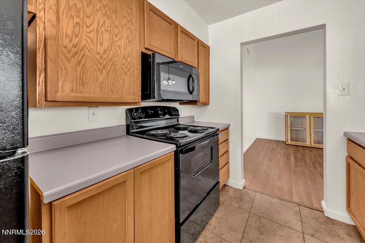 11272 Green Mountain Street Reno, NV 89506 - Photo 11 of 29 11-011