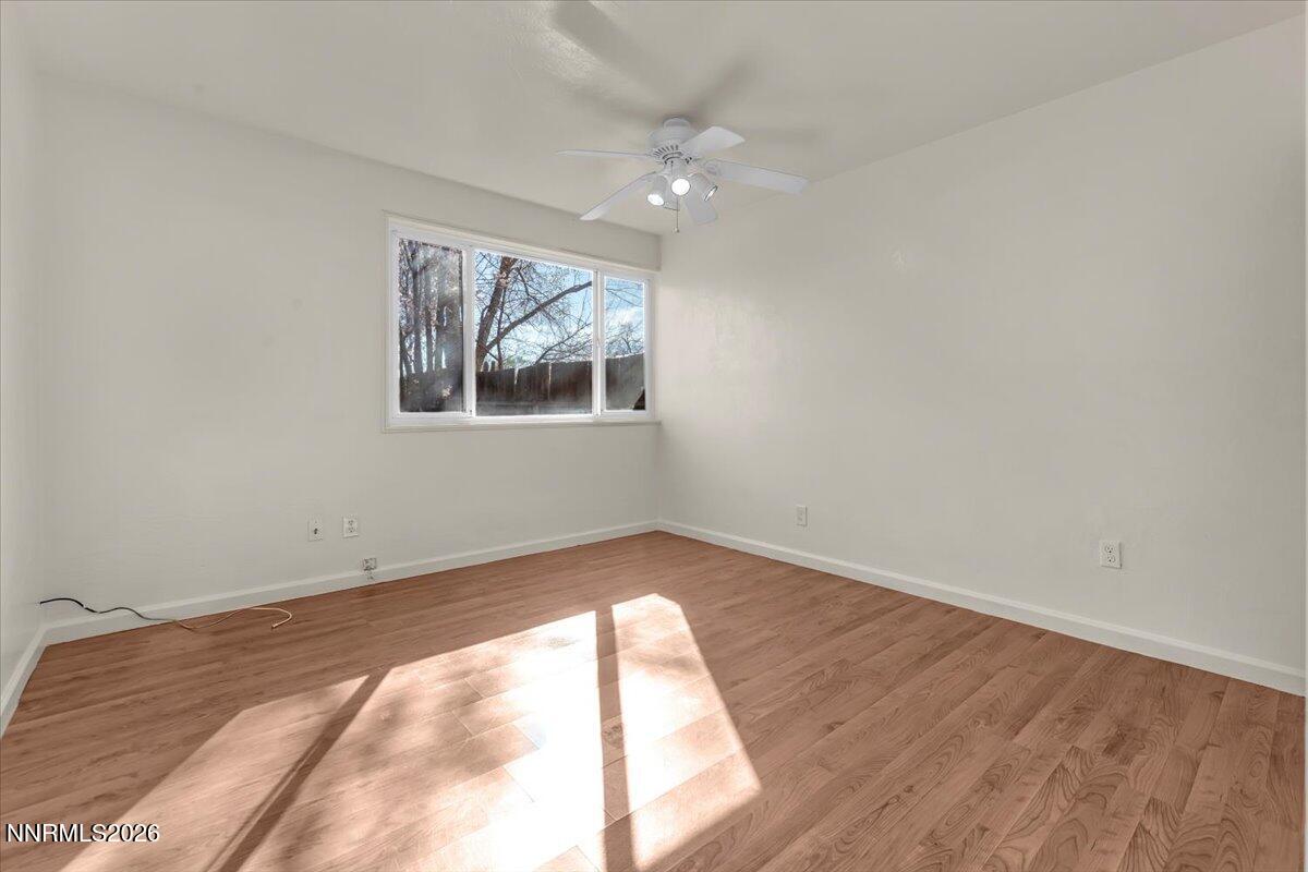 11272 Green Mountain Street Reno, NV 89506 - Photo 12 of 29 12-012