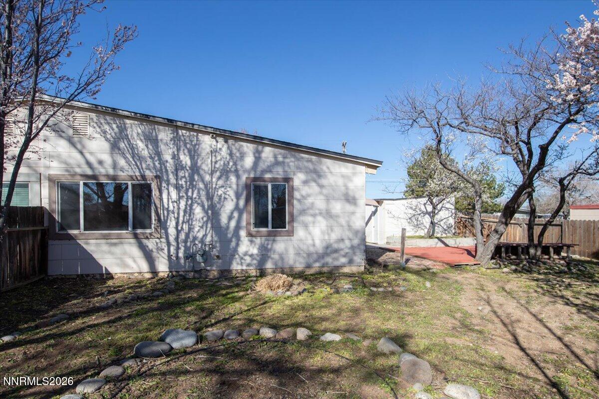 11272 Green Mountain Street Reno, NV 89506 - Photo 27 of 29 27-027