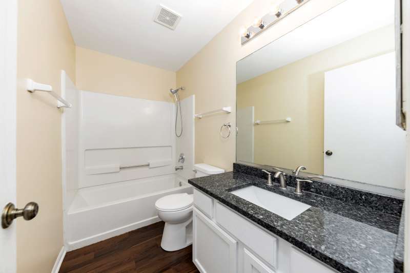 2054 Trafalger Court Romeoville, IL 60446 - Photo 19 of 26