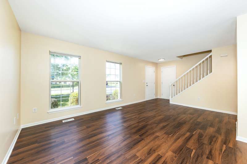 2054 Trafalger Court Romeoville, IL 60446 - Photo 5 of 26