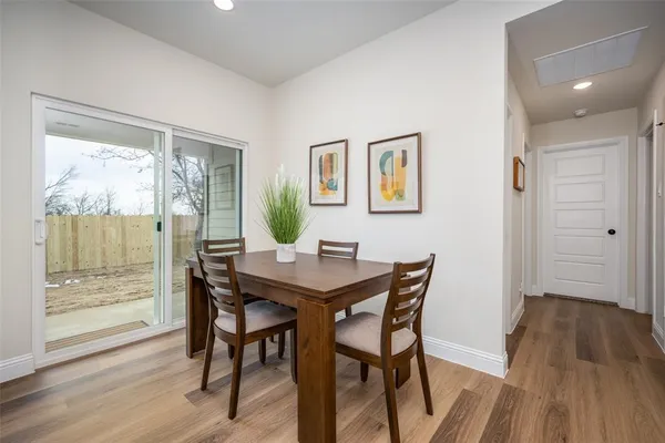 $305,000 | 100 Walnut Street, Whitesboro, TX 76273