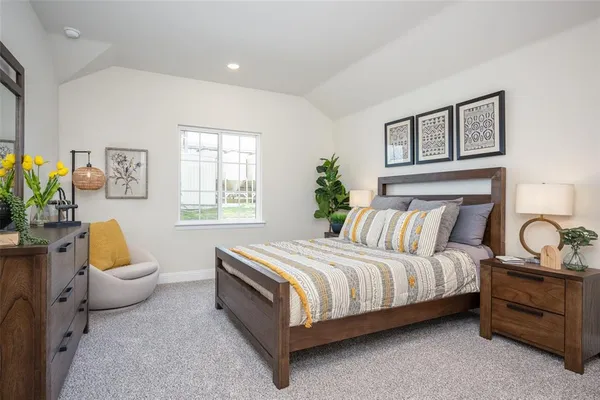 $305,000 | 100 Walnut Street, Whitesboro, TX 76273