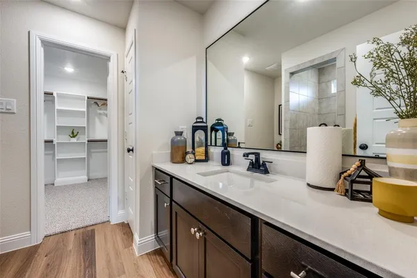 $305,000 | 100 Walnut Street, Whitesboro, TX 76273