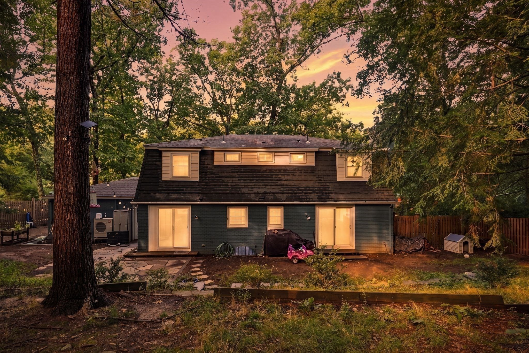218 Heatherstone Road Amherst, MA 01002 - Photo 39 of 42 Gallery Image 39