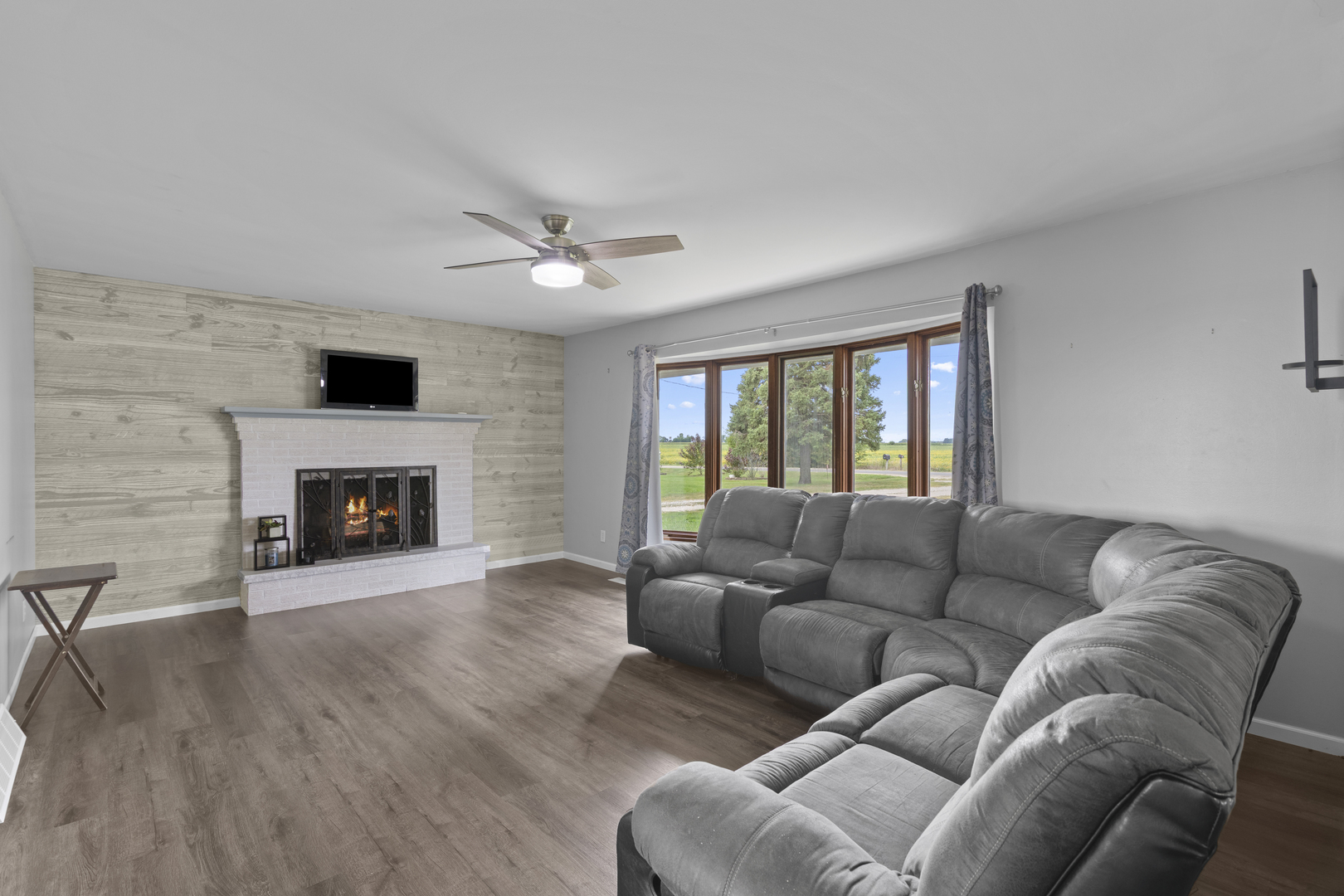 3006 Kane Road Leland, IL 60531 - Photo 5 of 28 Gallery Image 5