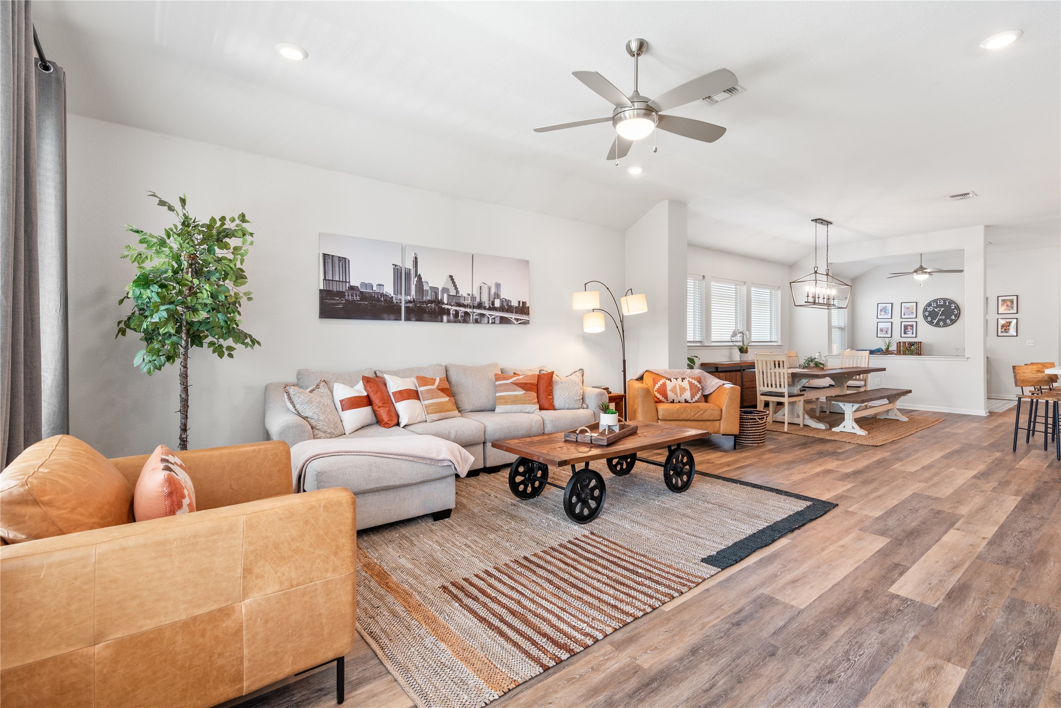 8317 Bestride Bend Austin, TX 78744 - Photo 5 of 37