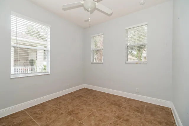 $2,650 | 7865 15th Lane, Vero Beach, FL 32966