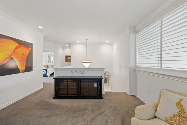 $700,000 | 7800 Southwest Parkway, Unit 1112, Austin, TX 78735